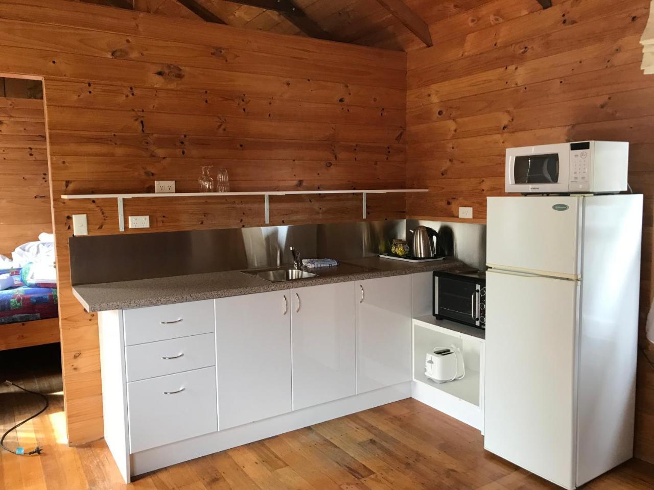 Somerset Beachside Cabin And Caravan Park المظهر الخارجي الصورة